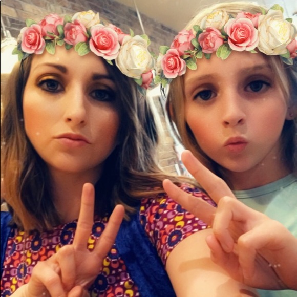 Meet your Posher, Meghann - Picture 2 of 3